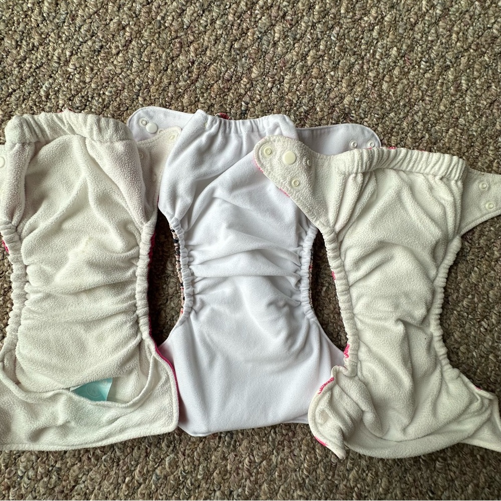 8 Assorted Cloth Diapers - Pink, Blue, Green, Cream - Picture 7 of 14